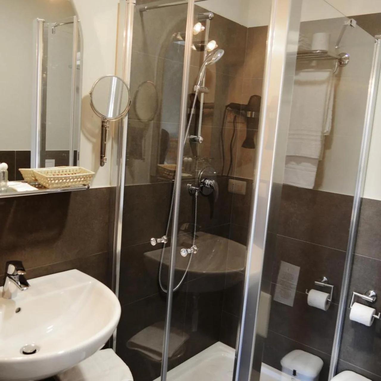 Hotel Giulio Cesare foto