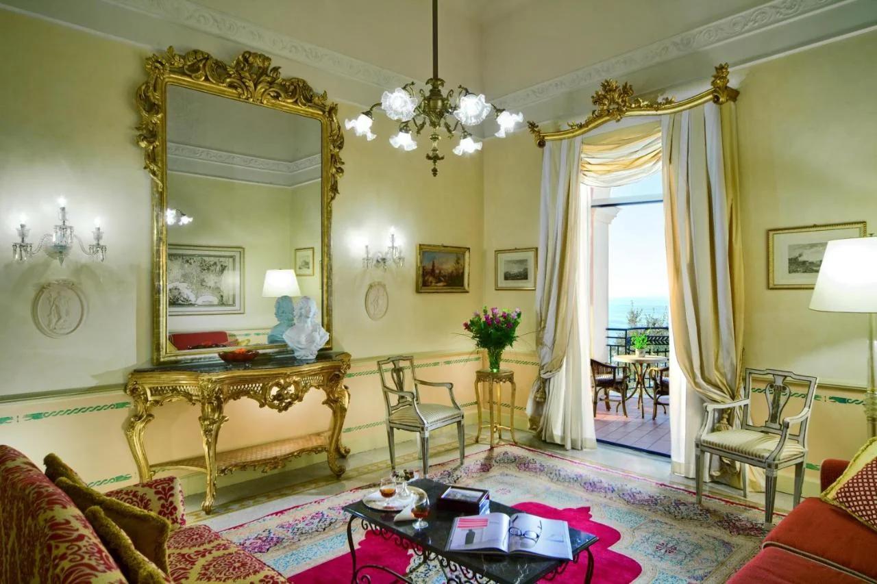 Grand Hotel Excelsior Vittoria photo