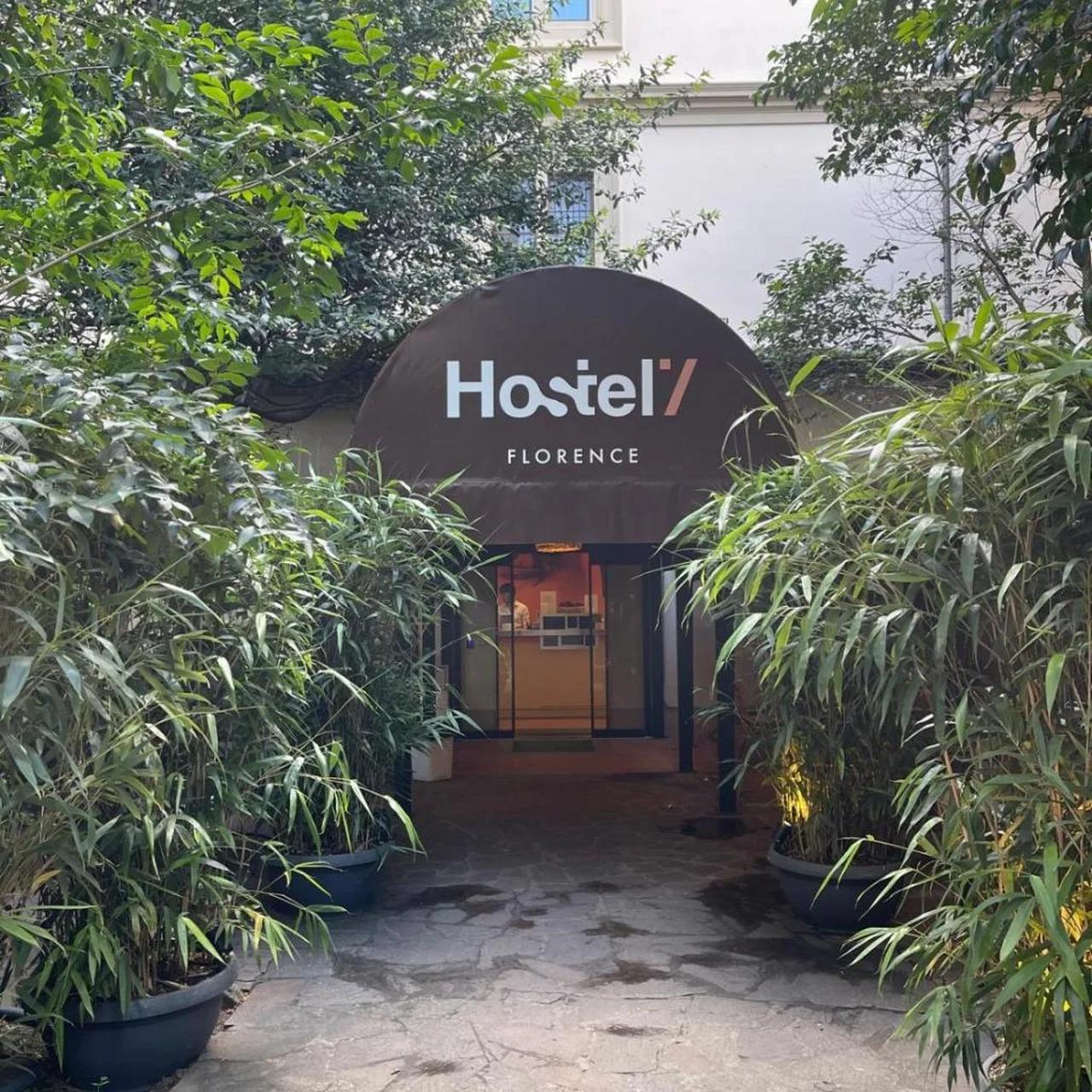 Hotel & Hostel 7 foto