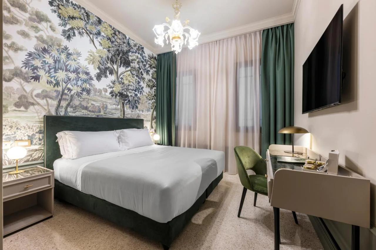Hotel Villa Viridia photo