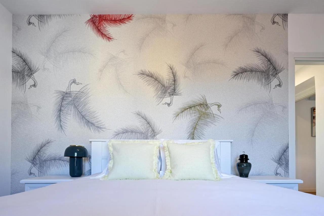 Lora Luxury Suite 6 ,free private parking, self check in photo