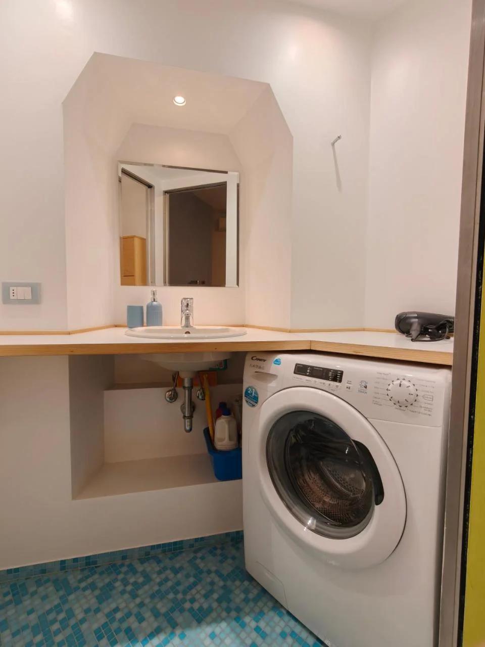 Milano Center Apartment in Shopping and living Area with AC, Wifi, steps from M1 and Airport and Fiera Milano link photo