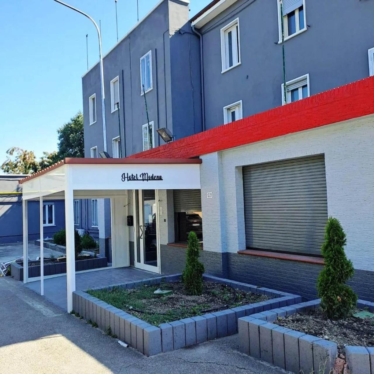 Modena Hotel foto