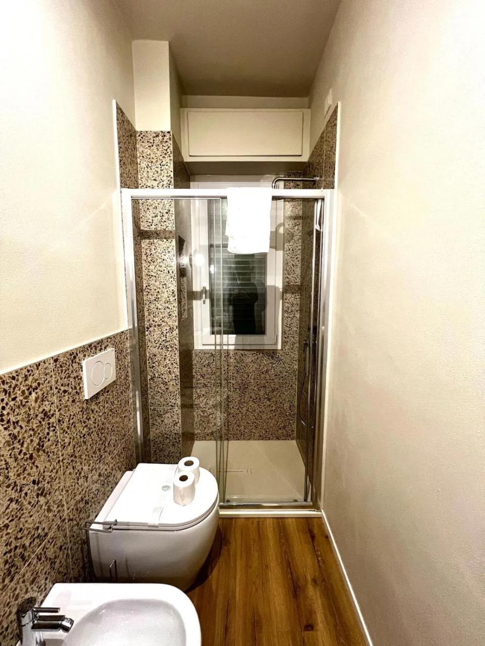 New and bright Apartment in the center with Wi-Fi photo
