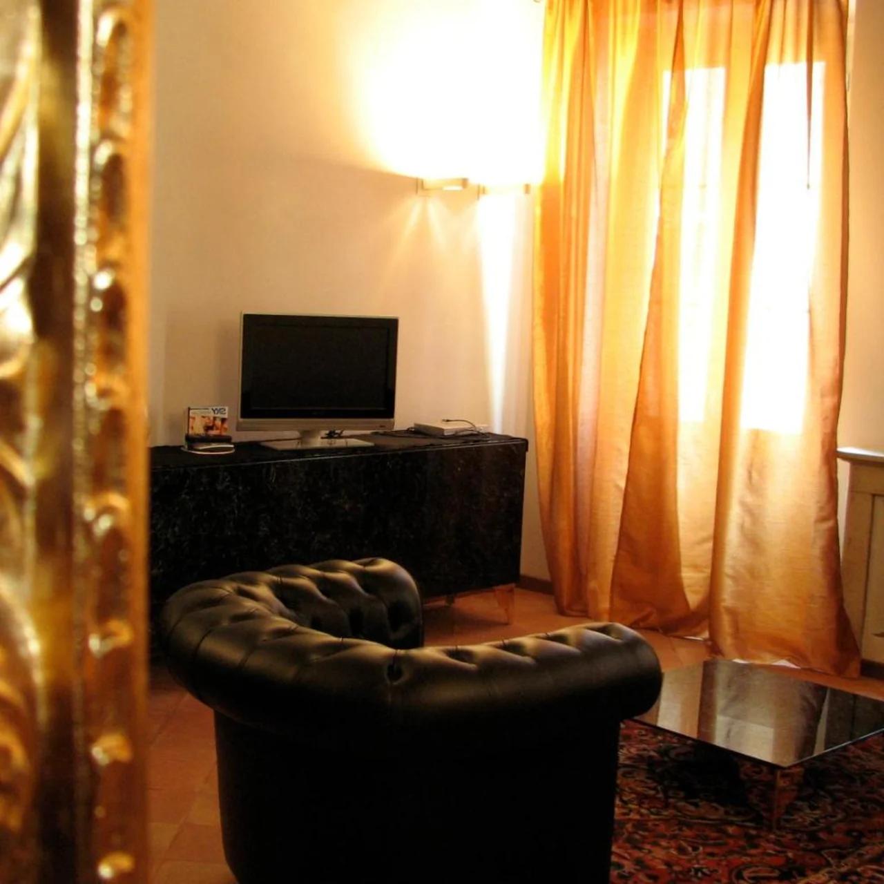 Parizzi Suites&Studio Restaurant foto