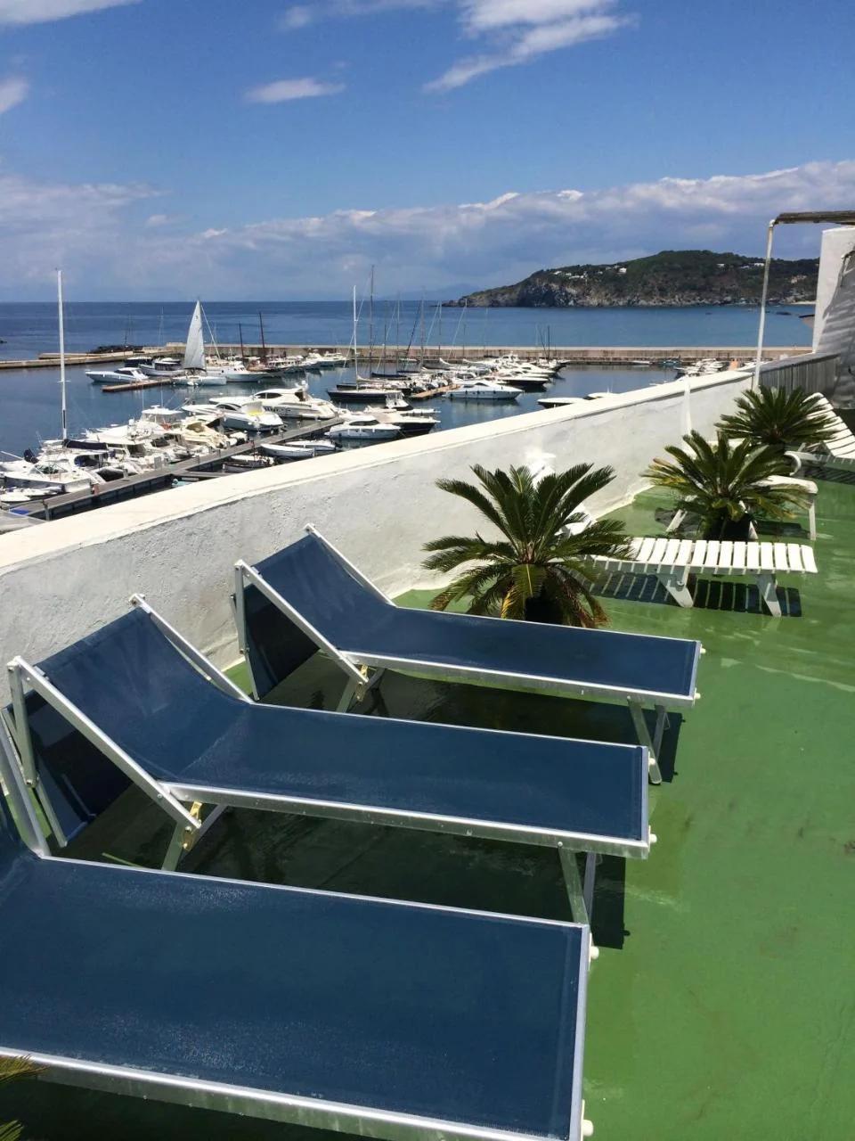 Pensione Di Lustro foto