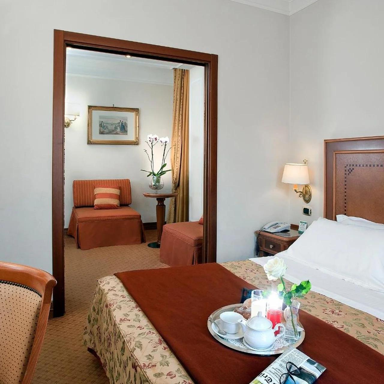 Pinewood Hotel Rome foto