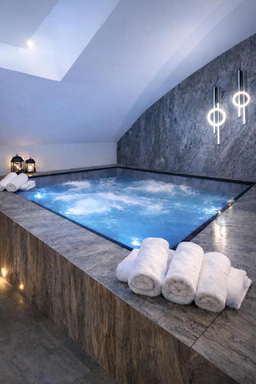 Piscina Interna Privata e Spa a Milano
