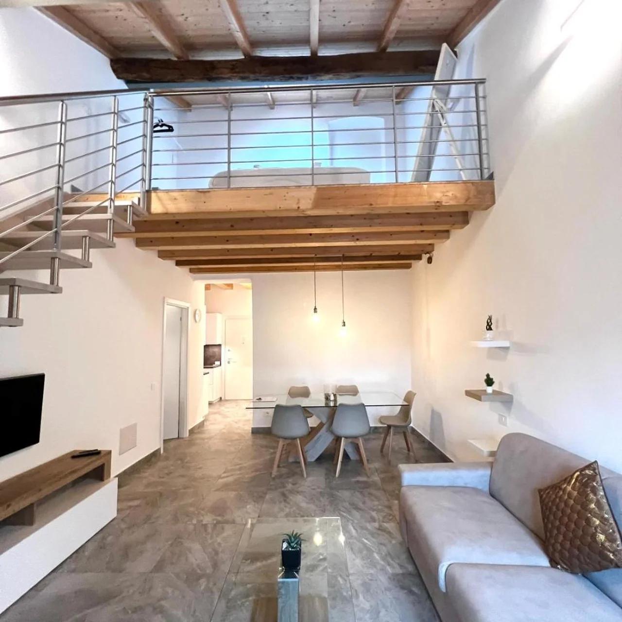 R&V Apartments - Nel cuore di La Spezia