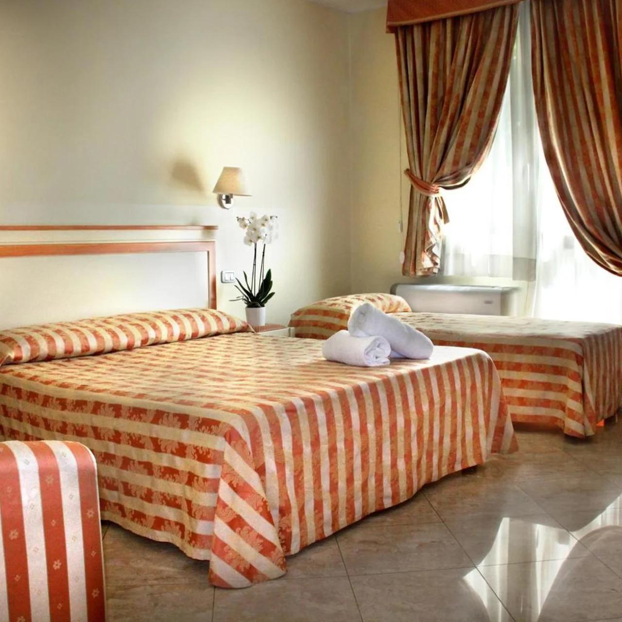 Hotel Regit foto