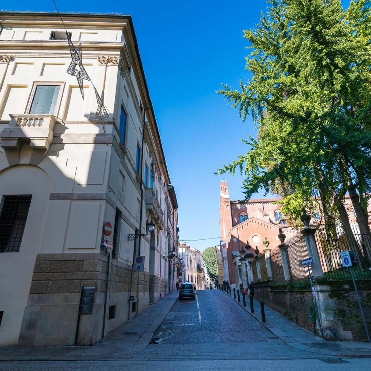 Residenza Corso Palladio 159 foto