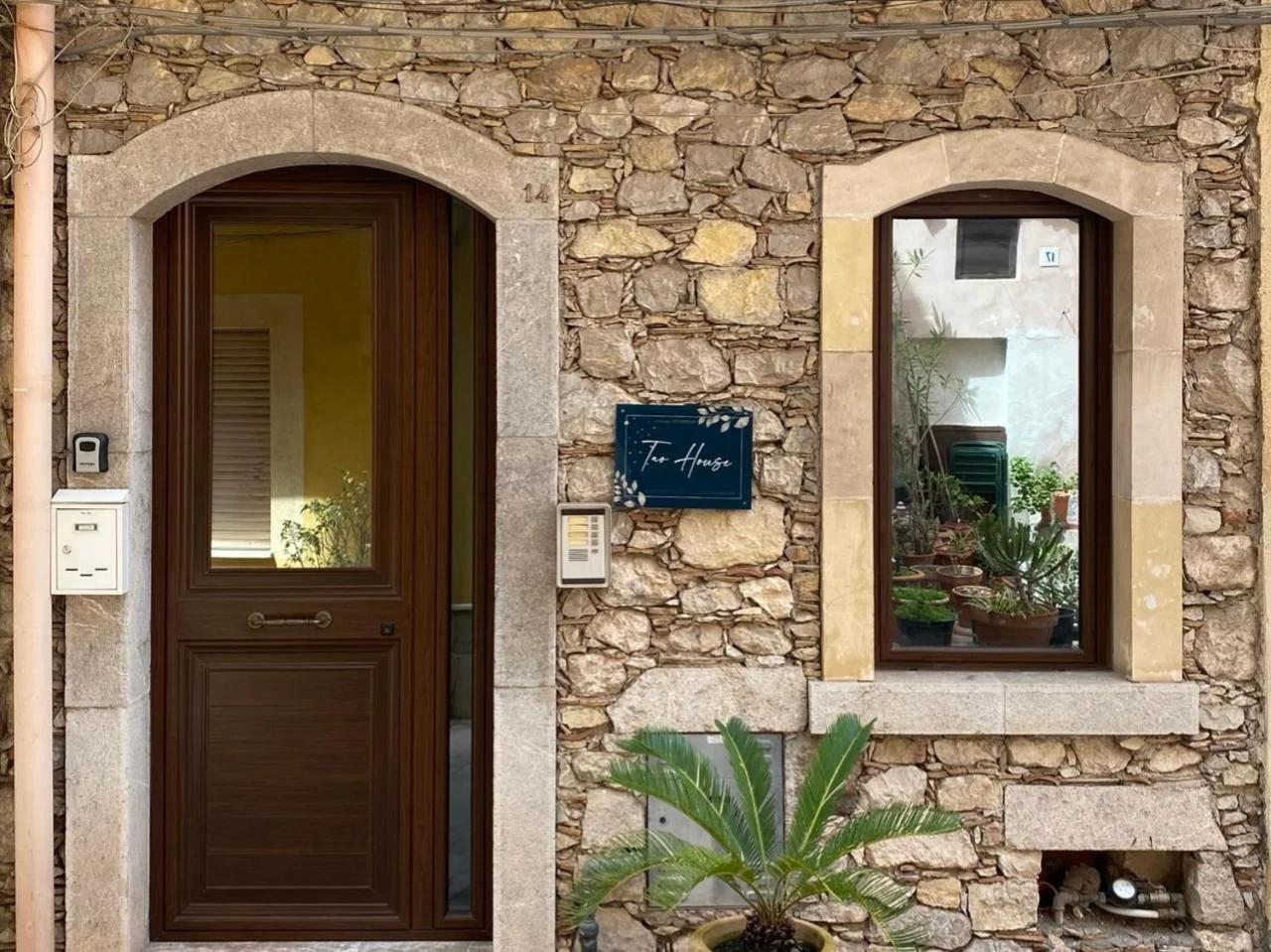 Tao House photo