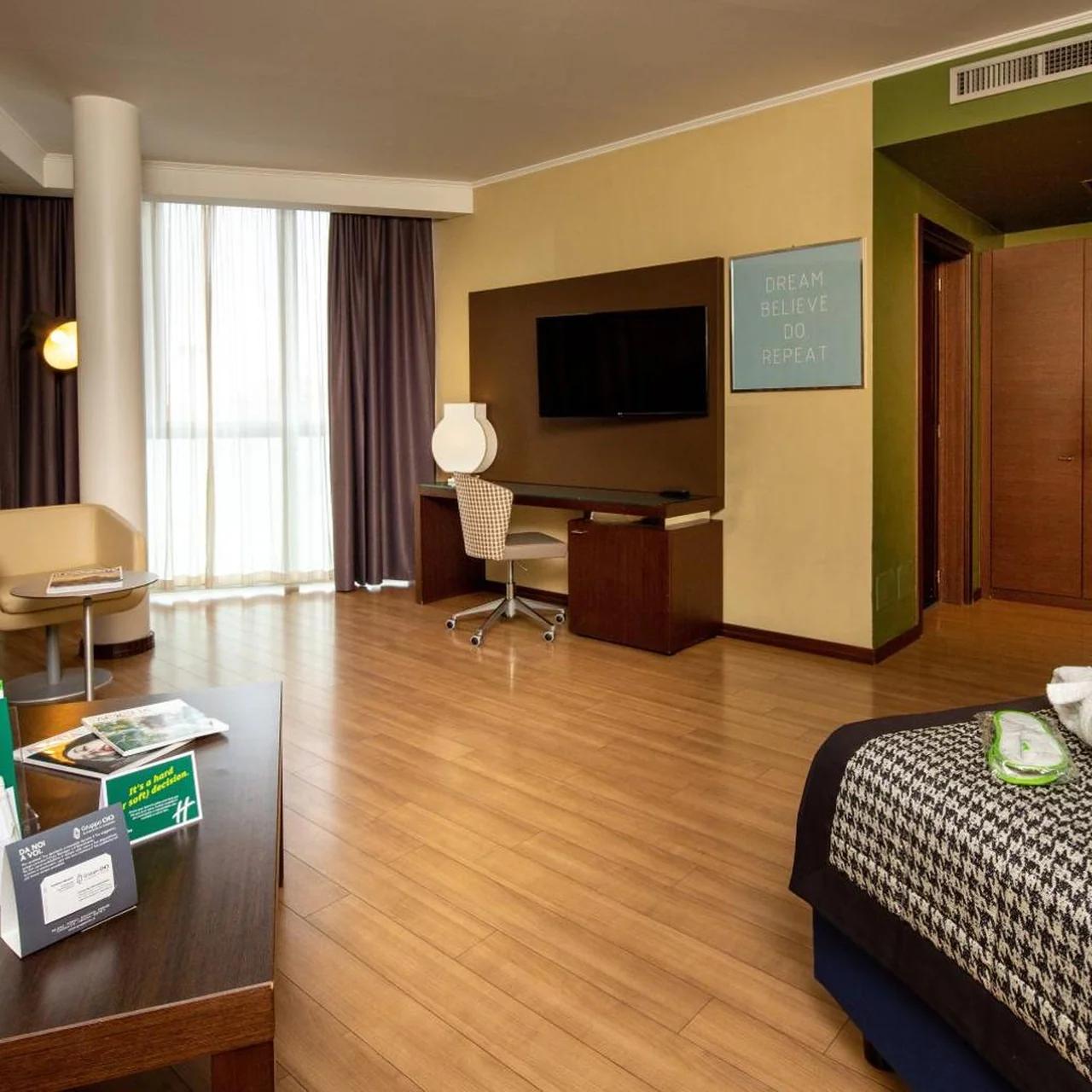 Holiday Inn Turin Corso Francia by IHG photo