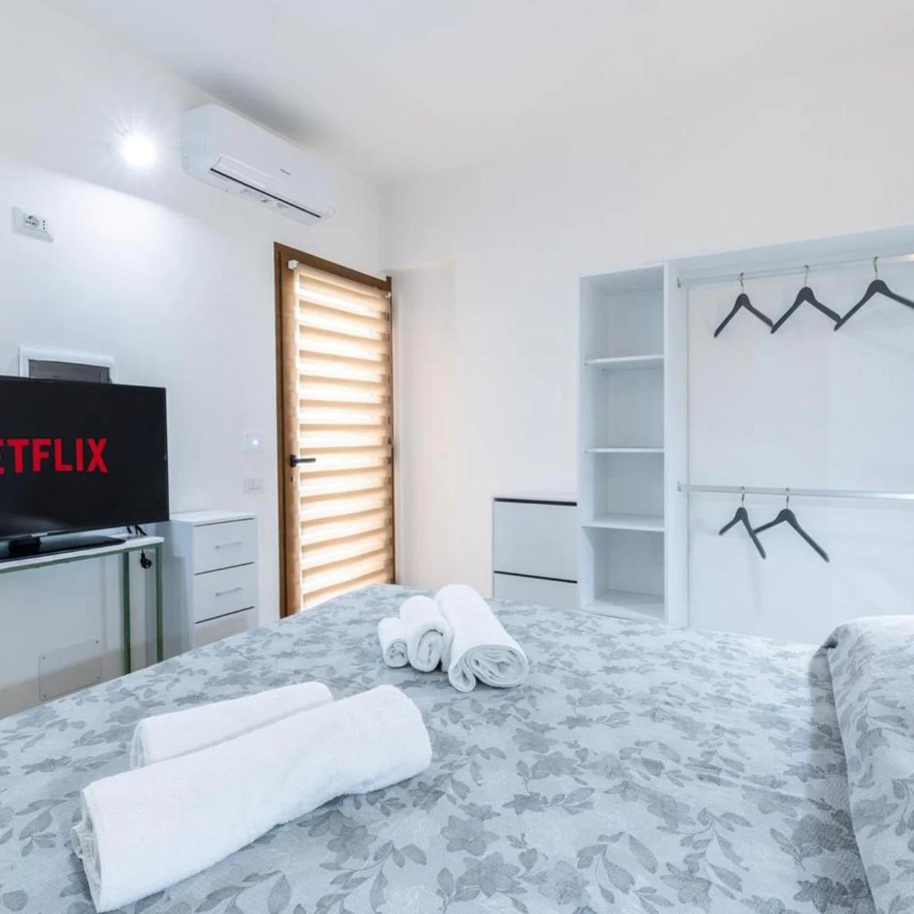 Urban Rooms photo