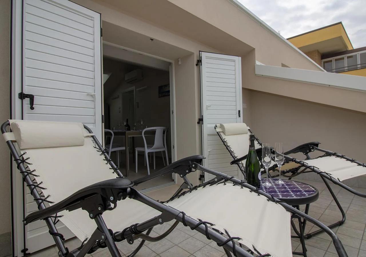 Villa "Baci sul Mare" Attico- Spiaggia privata photo