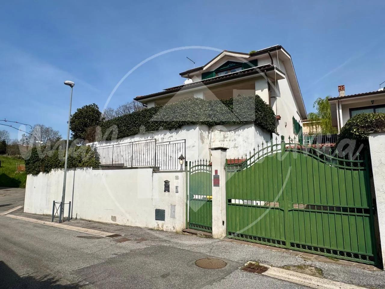 Villa Viviana con Piscina "UnaNotteaCasaMia" photo