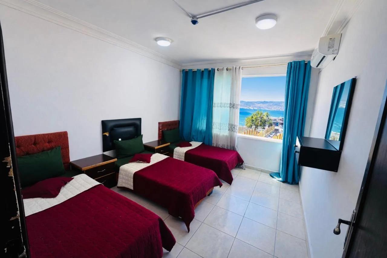 Nice Apartment with Sea View photo