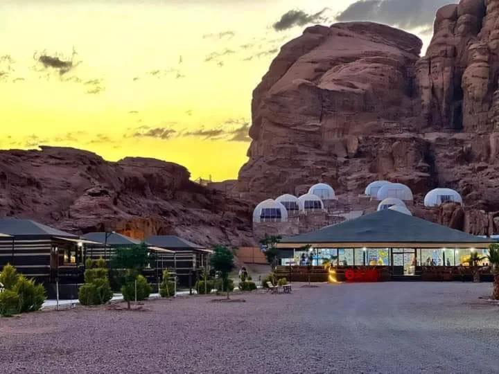Rum Oasis Luxury Camp photo