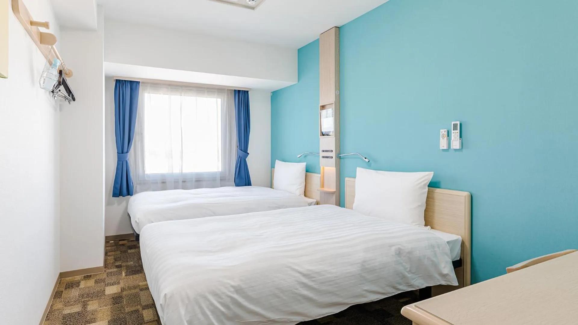 Toyoko Inn Kasukabe-eki Nishi-guchi photo