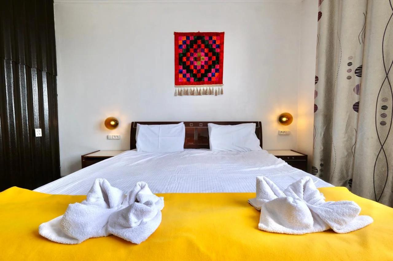 Duet hostel photo