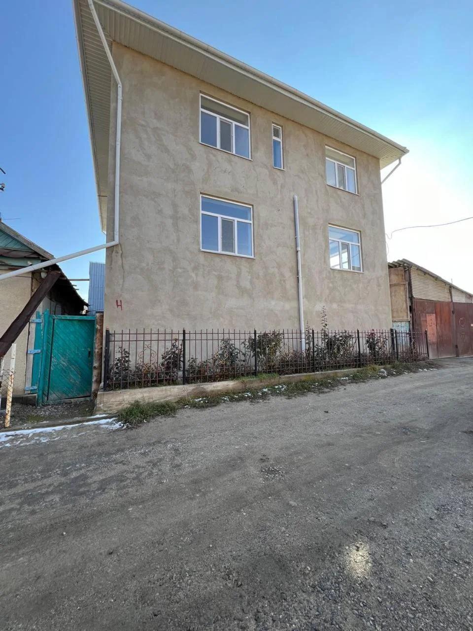 Emir Guest House in Karakol photo