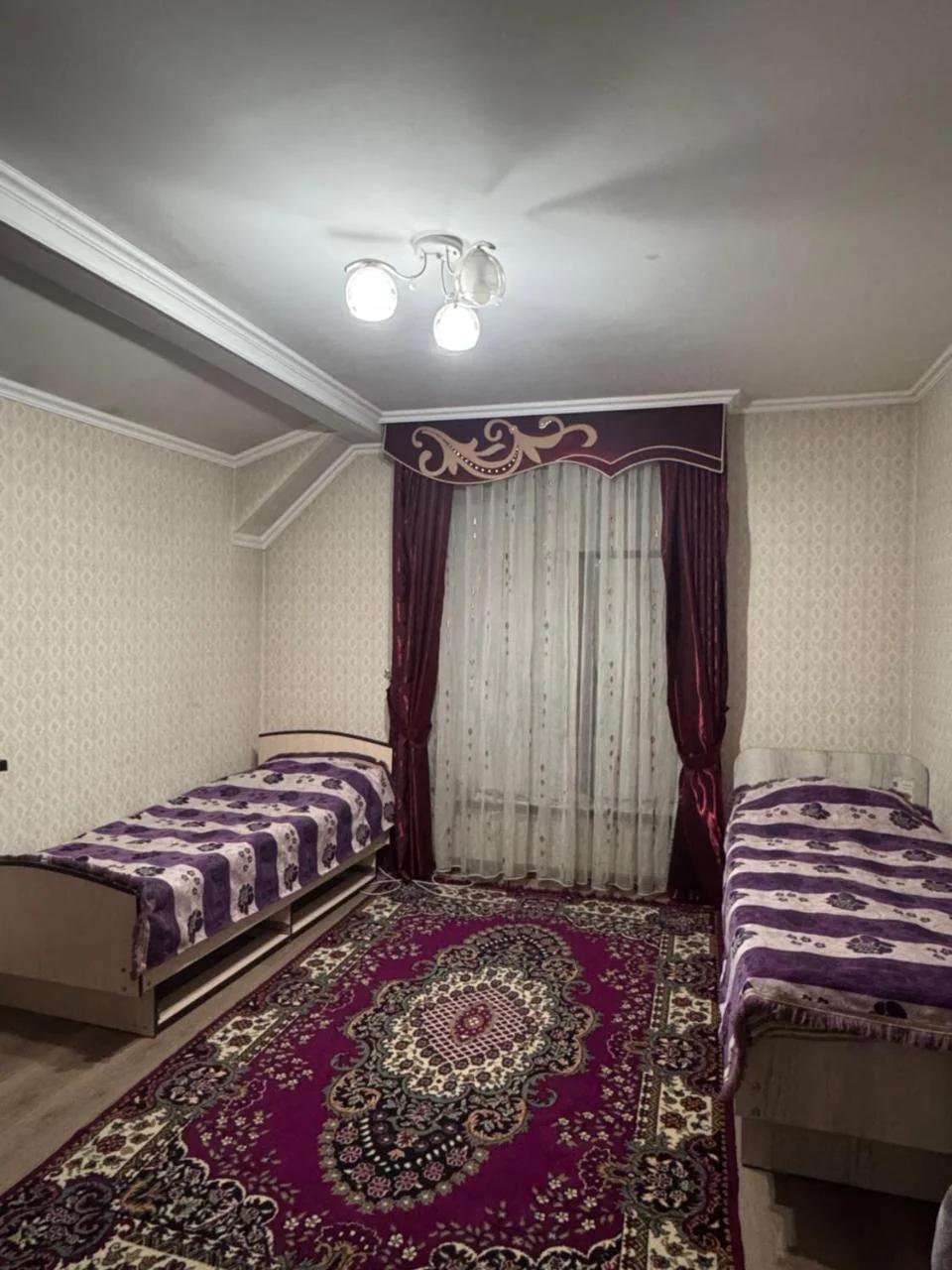 Mama Nuris guest house photo