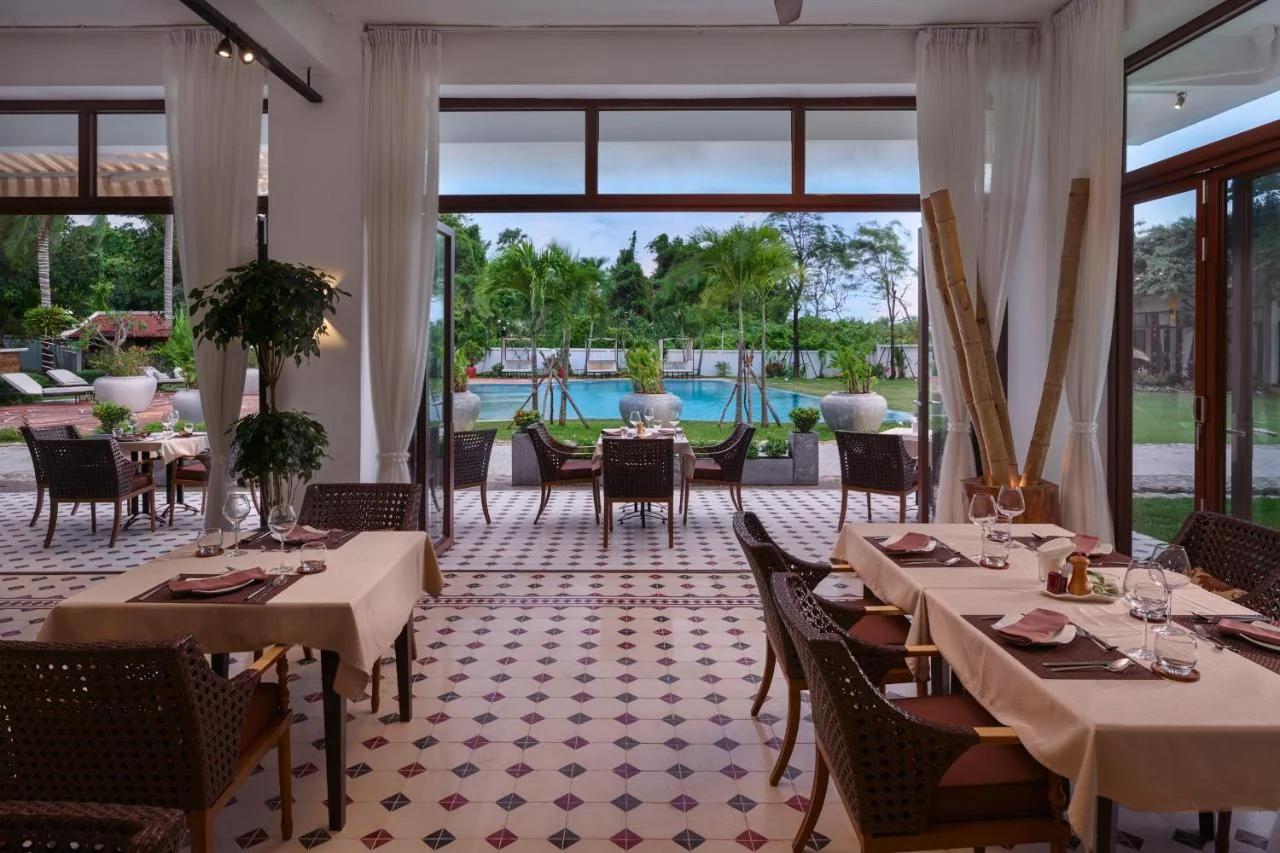 Samanea Beach Resort & Spa photo