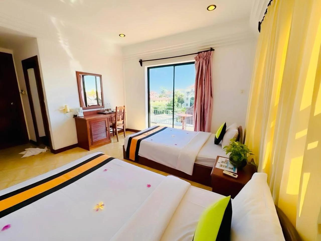 VPlus Siem Reap photo