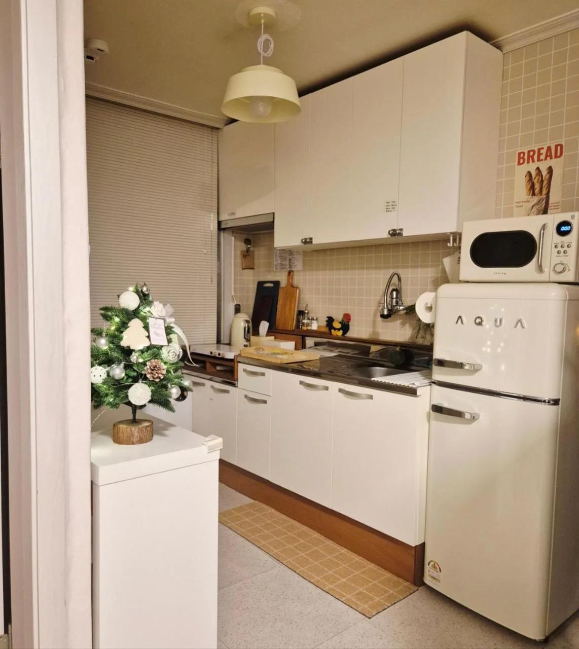Hosuny Stay Jamsil -Spotless Comfortable Stay -Lotte World롯데월드, Seokchon Lake석촌호수, KSPODome, Seongsu, Gangnam, Family Friendly, Sleeps 5 with 3 Beds photo
