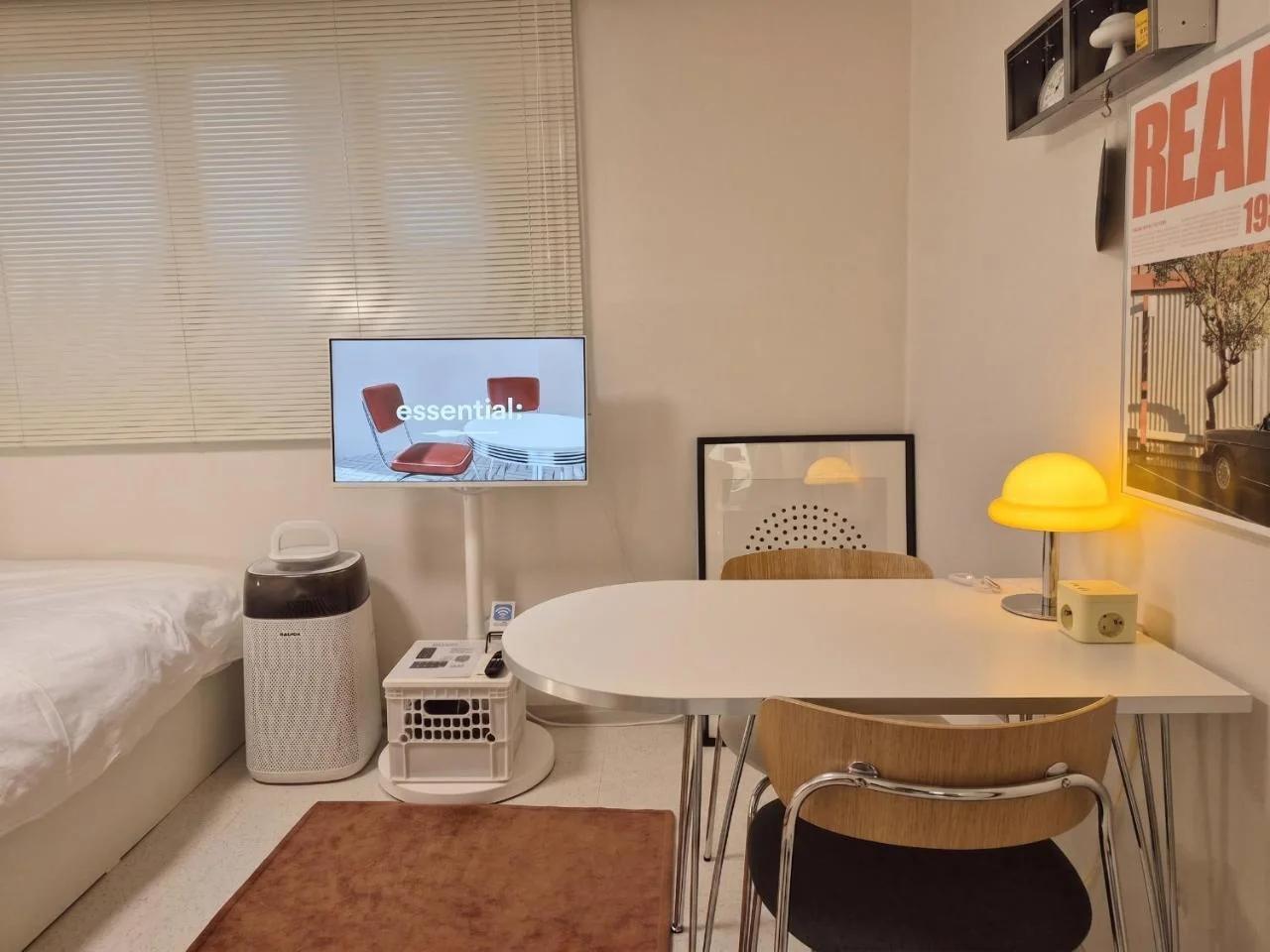 Hosuny Stay Jamsil -Spotless Comfortable Stay -Lotte World롯데월드, Seokchon Lake석촌호수, KSPODome, Seongsu, Gangnam, Family Friendly, Sleeps 5 with 3 Beds photo