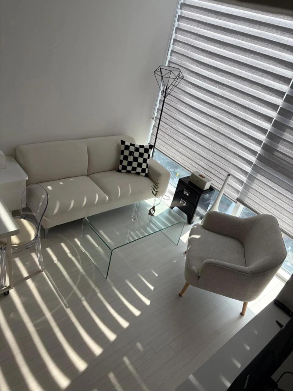 OPEN3-Hongik Hapjeong Station 2 minutes-Luxury hotel style-Panoramic Han River View-Queen bed for 2 people-Comfortable sofa Interior