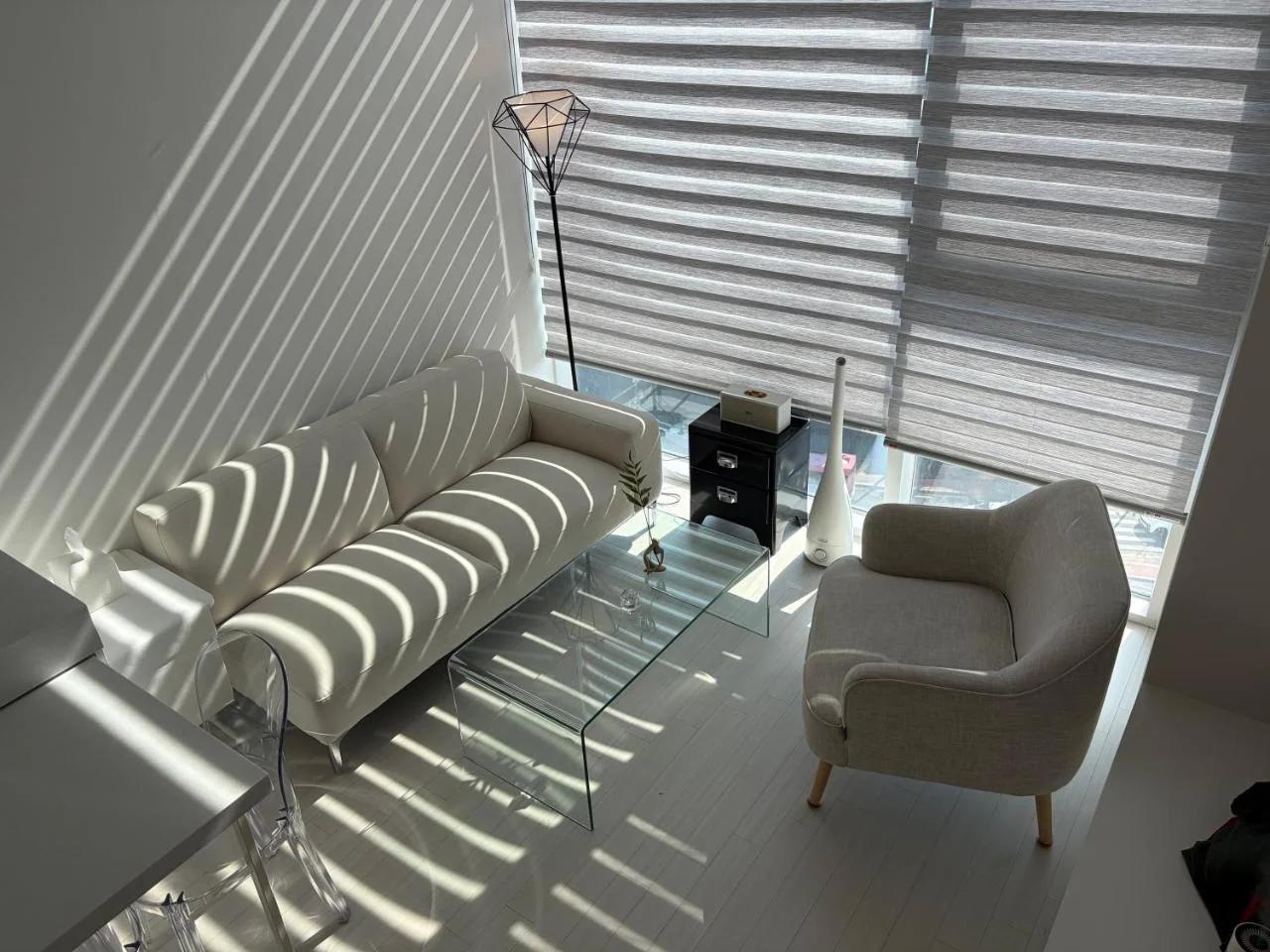 OPEN3-Hongik Hapjeong Station 2 minutes-Luxury hotel style-Panoramic Han River View-Queen bed for 2 people-Comfortable sofa Interior photo