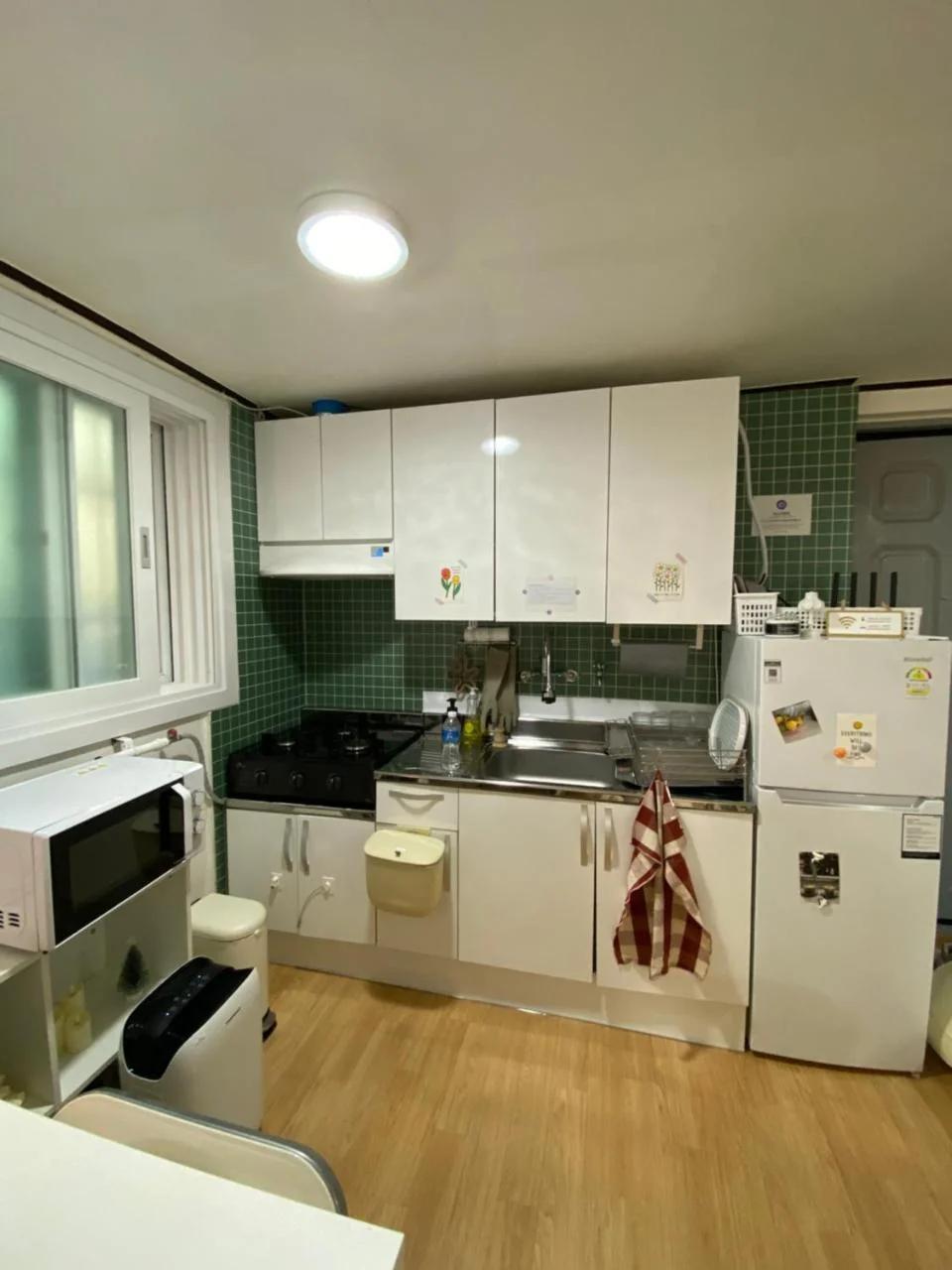 Seoul Yongsan - Shared House - Double or Twin Room - 5min Hangangjin - 10min Itaewon photo