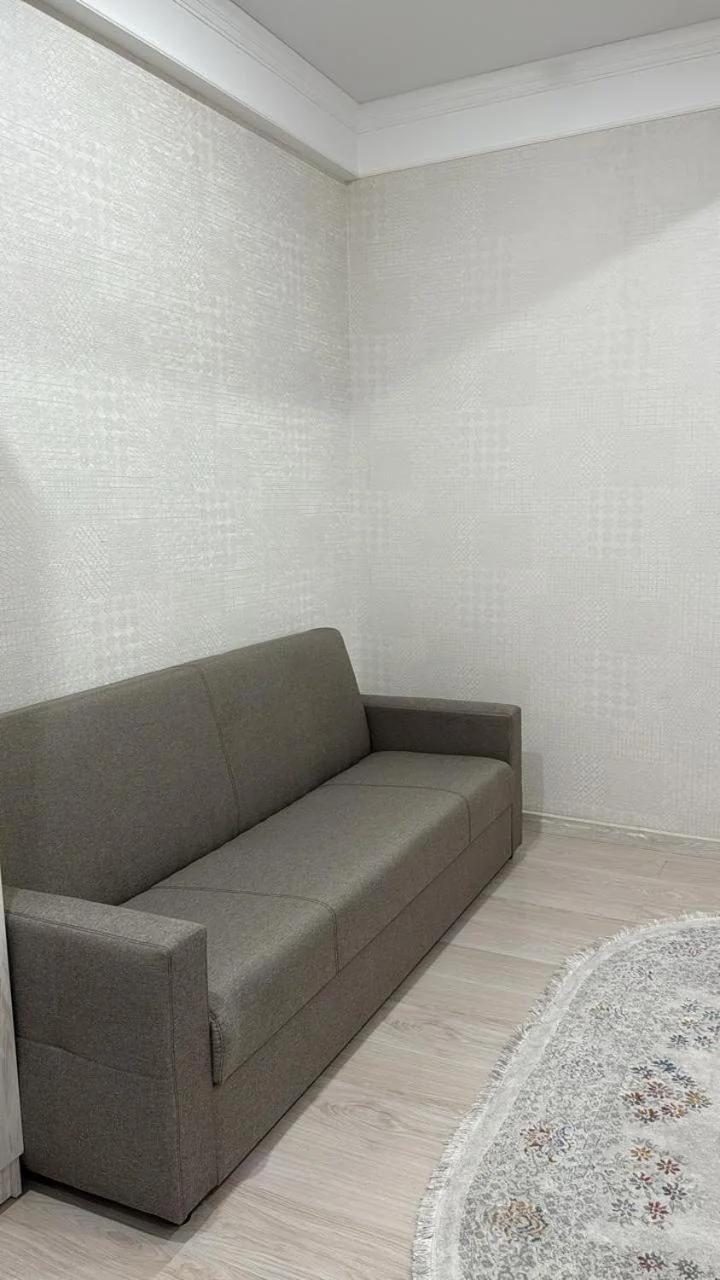 Green Plaza Трехкомнатная photo