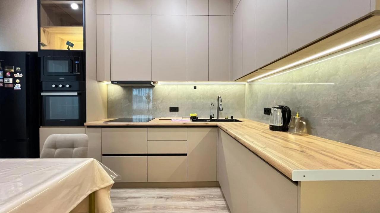 Luxe Apartment в Водно Зелёном Бульваре photo