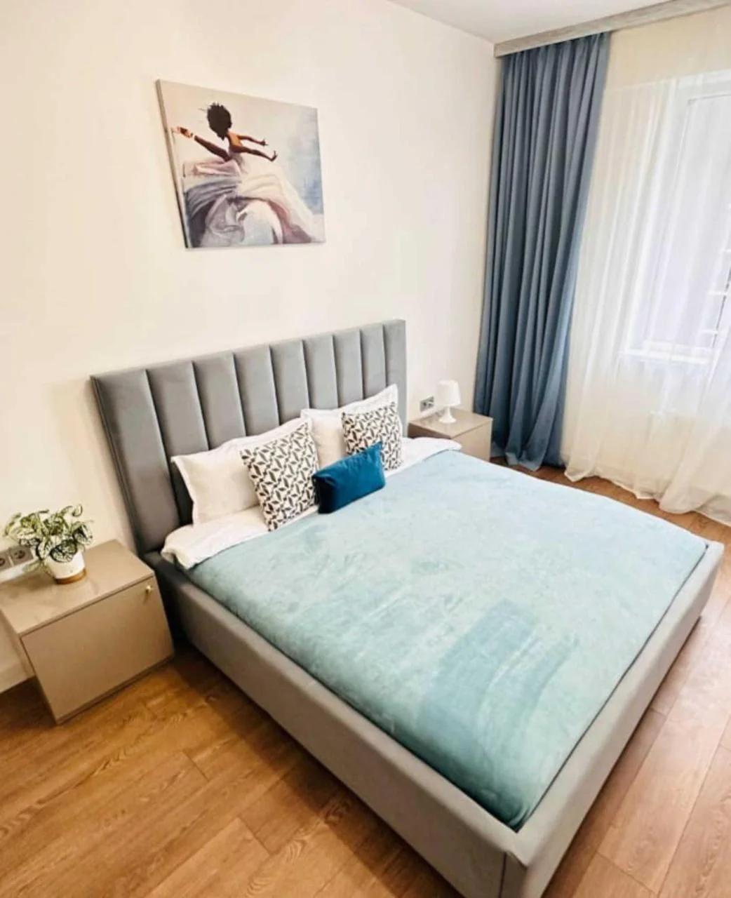 Modern Euro 3 Apartment near Mega Center for 8 Guests