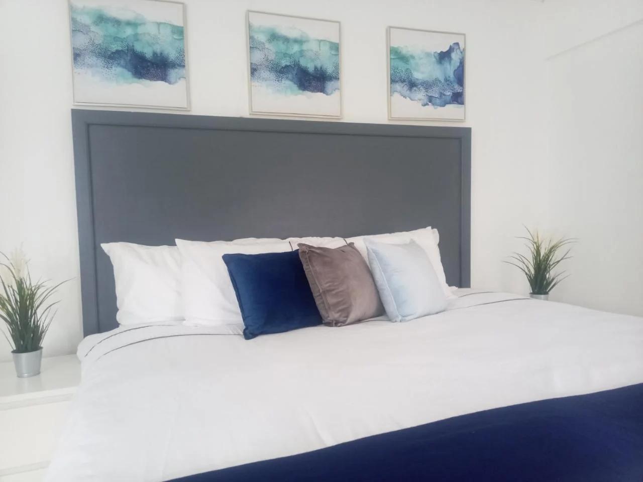 Rodney Bay Luxuries