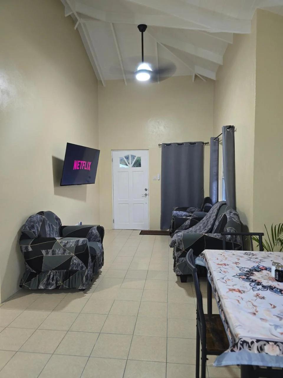 Upstairs Apartment with Piton View in Soufriere photo