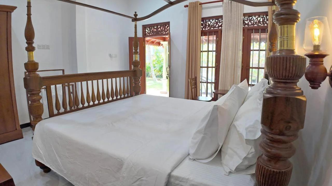 Charika Villa photo