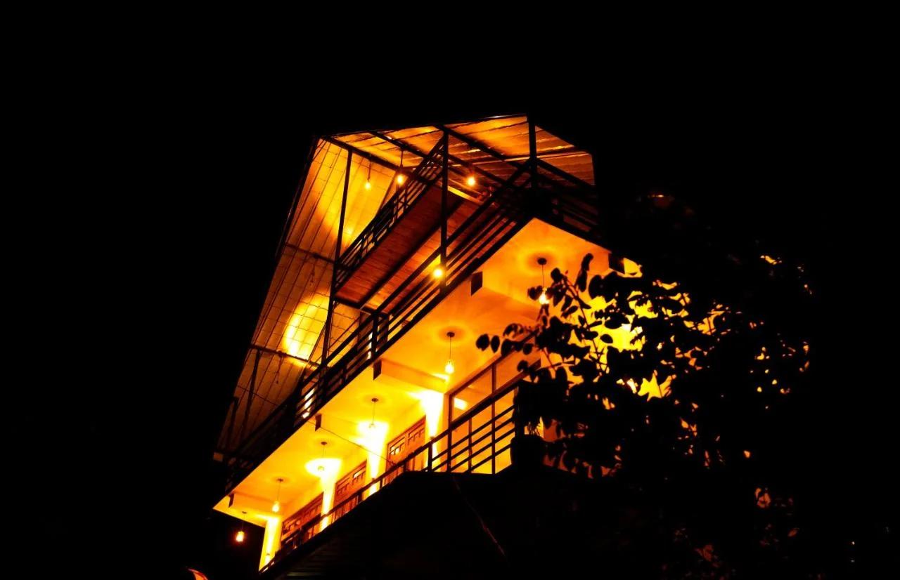 Ella Mountain Breeze Villa