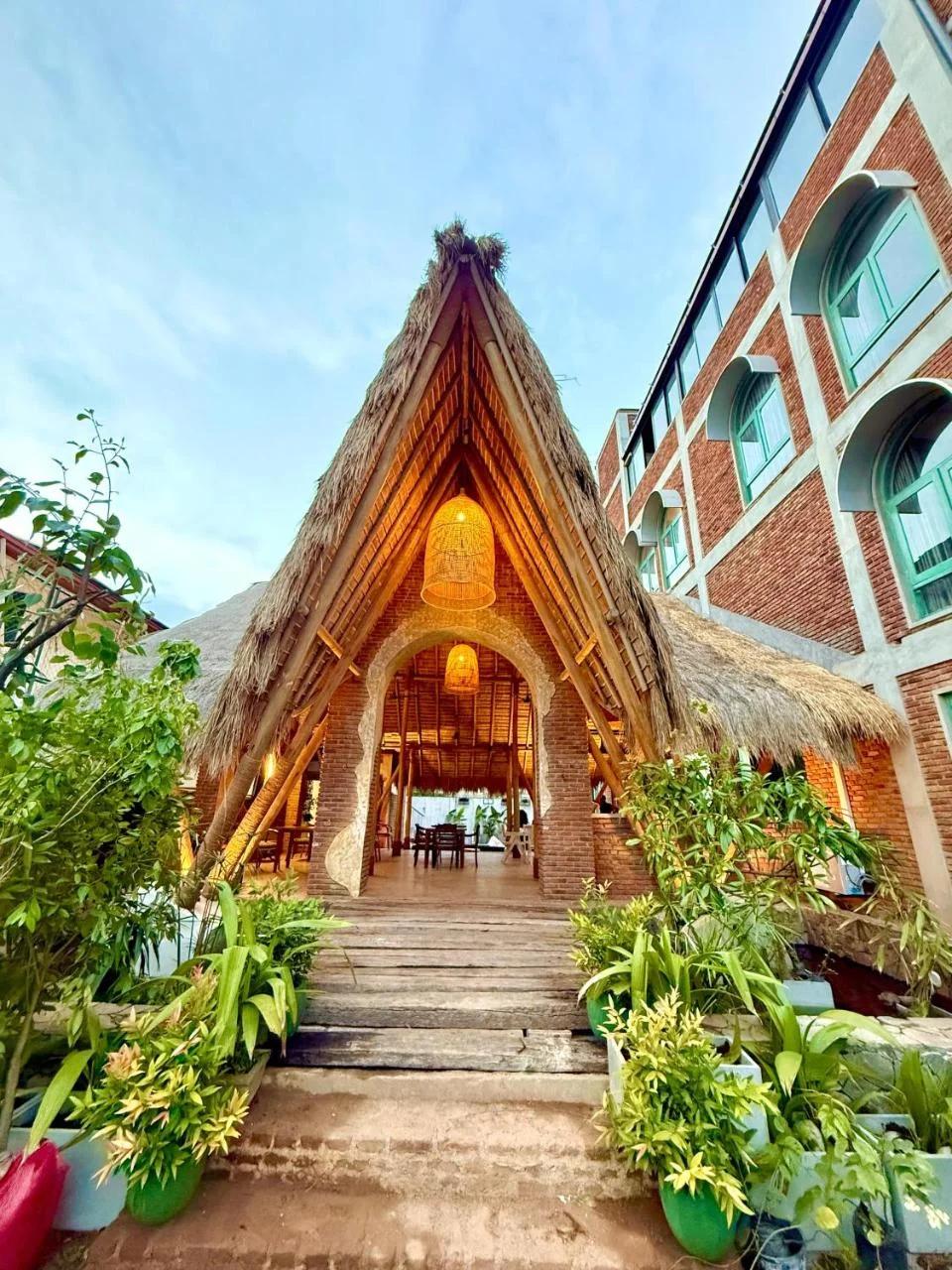Hotel Catamaran Bay by Ayur Ayur