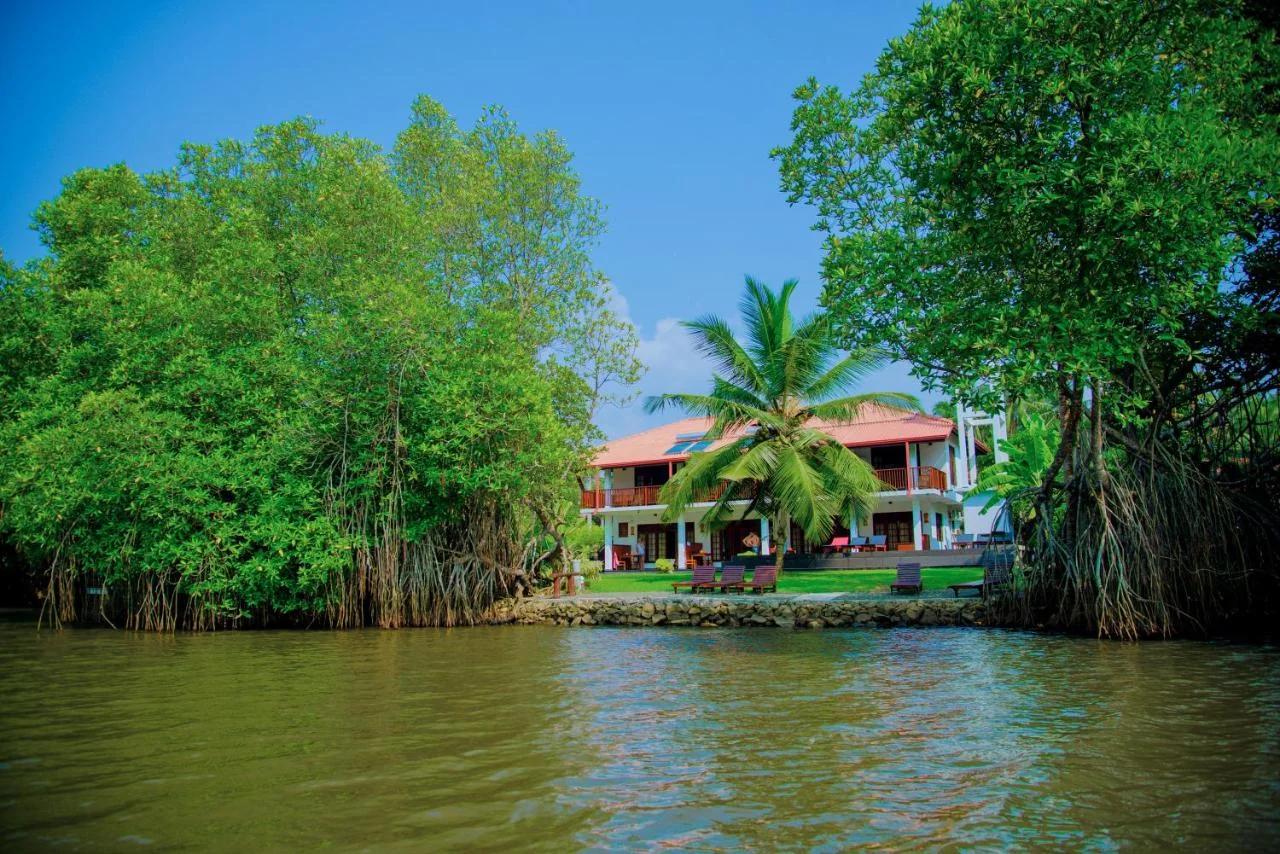 Lagoon Bentota Resort foto