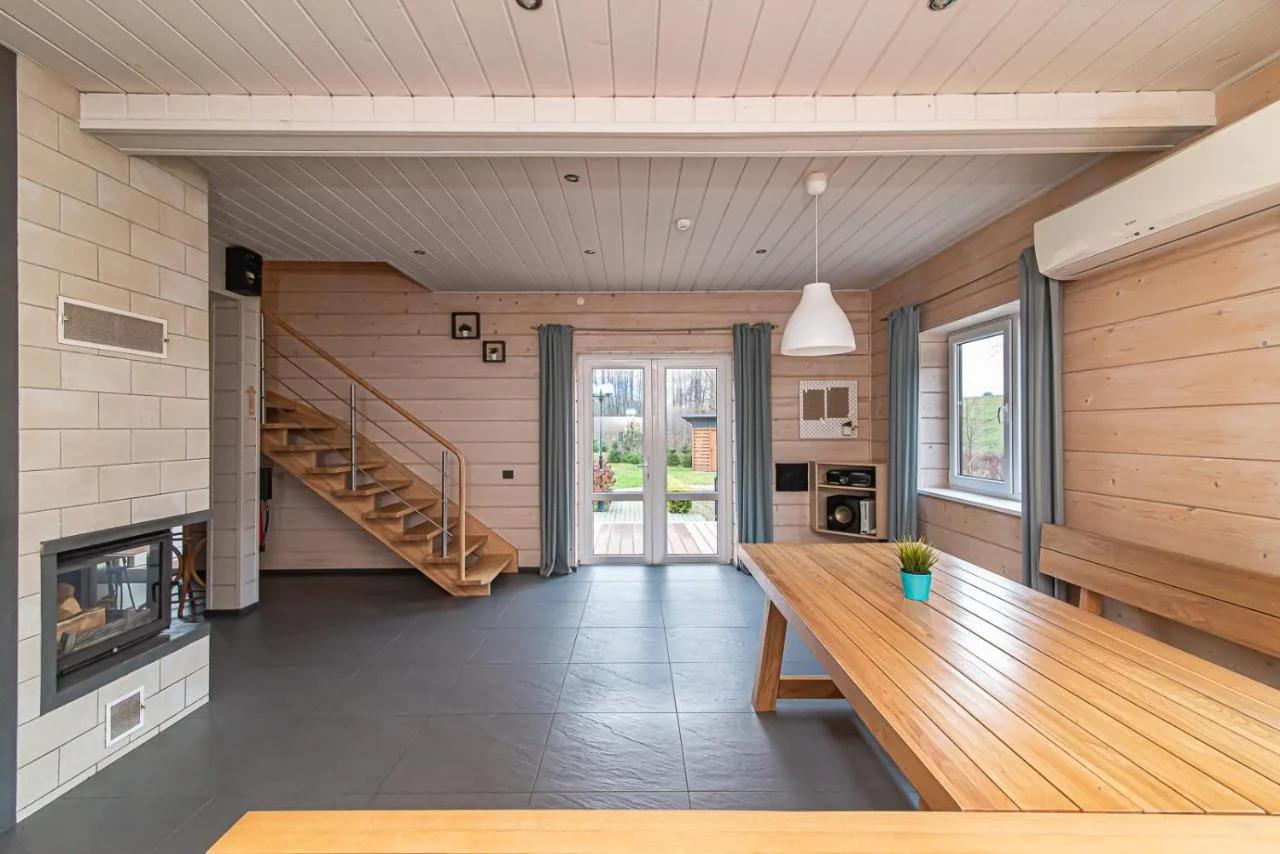 Anupro Villa photo