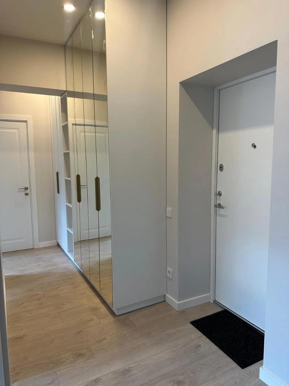 Cozy City Center Apartment photo