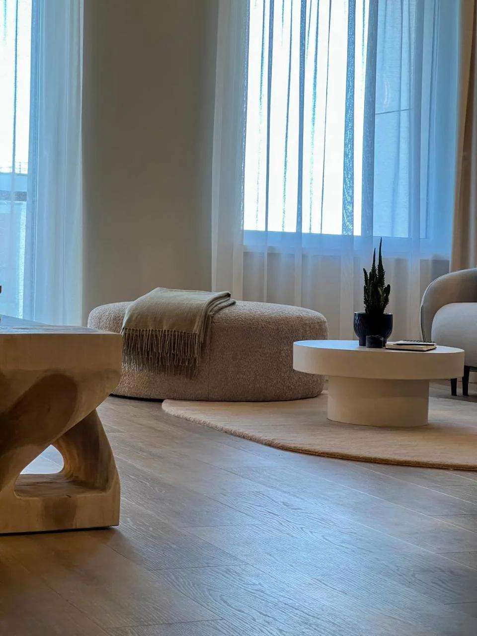 Cozy Designer Apartments, Self Check-In & FREE Parking photo