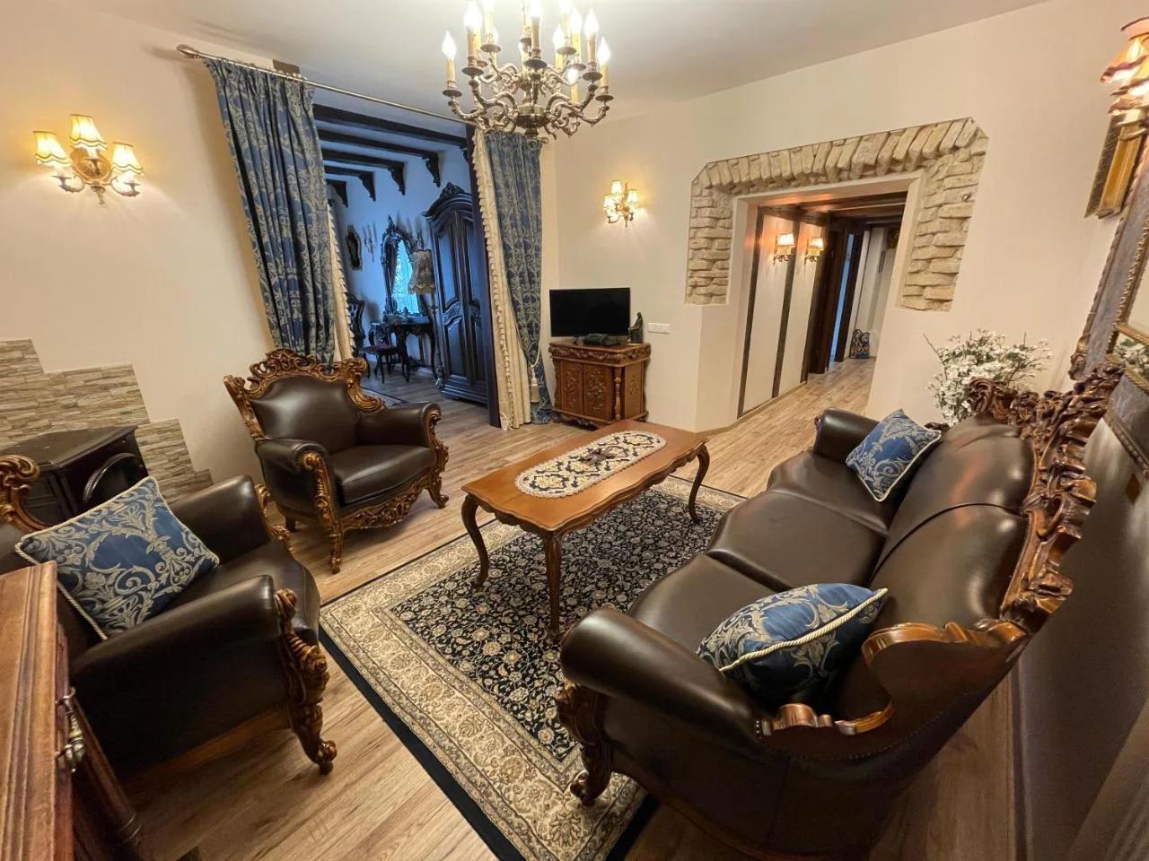 Grand Duke Apartments photo