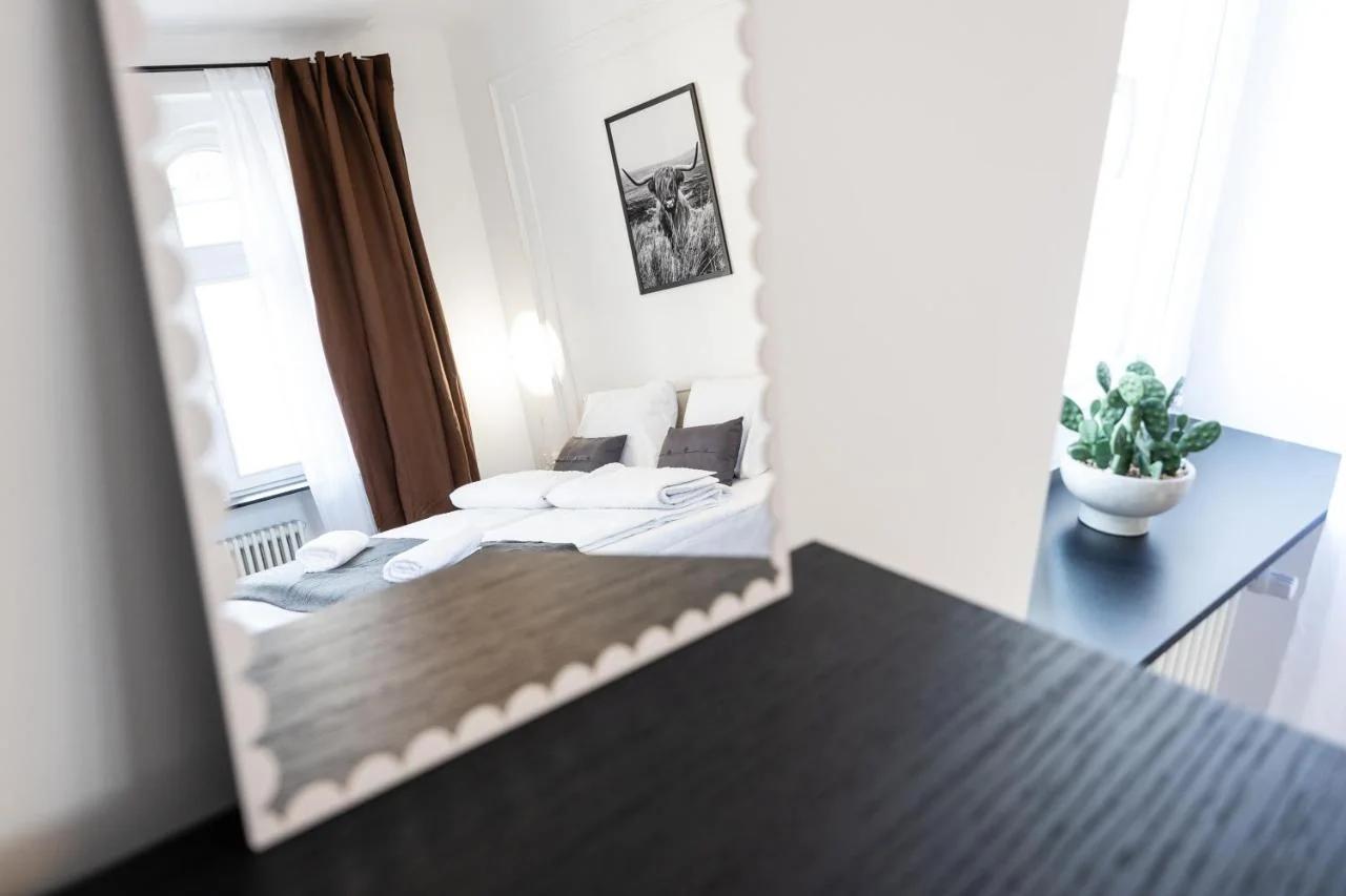 B68 Apartment 29 photo