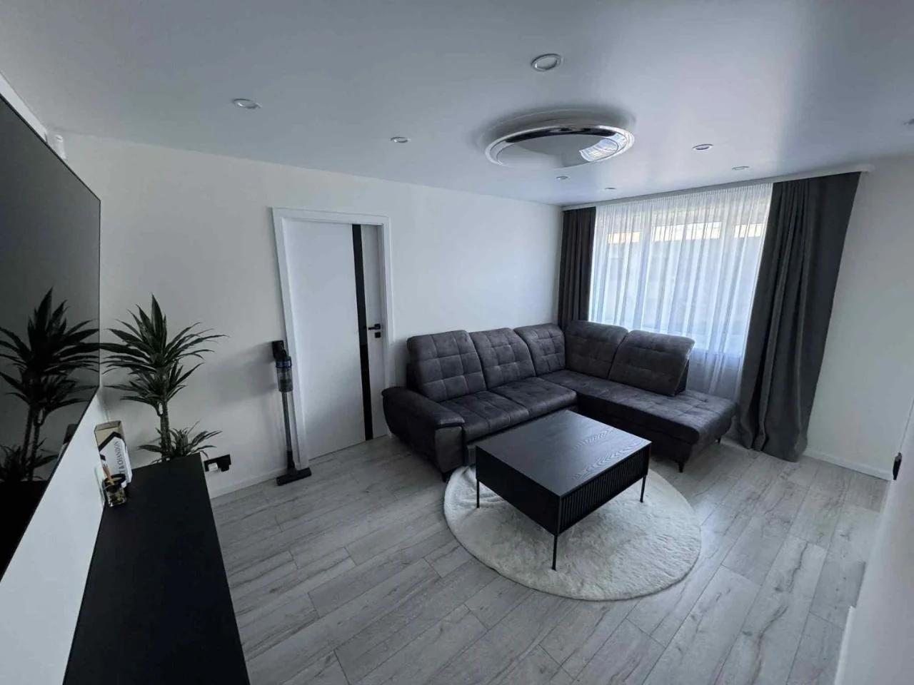 Fabulous Central Apartment photo