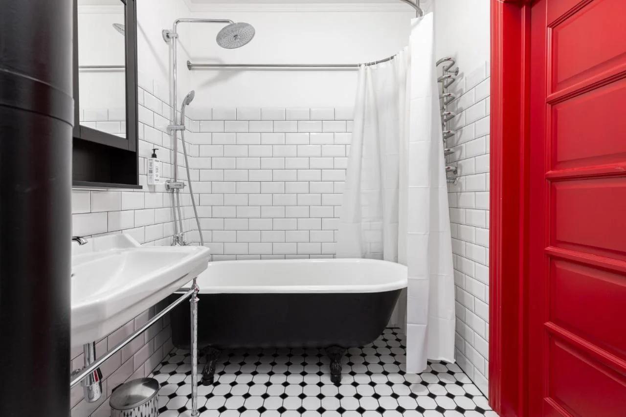 Industrial Style 2bd apartment in City Centre photo