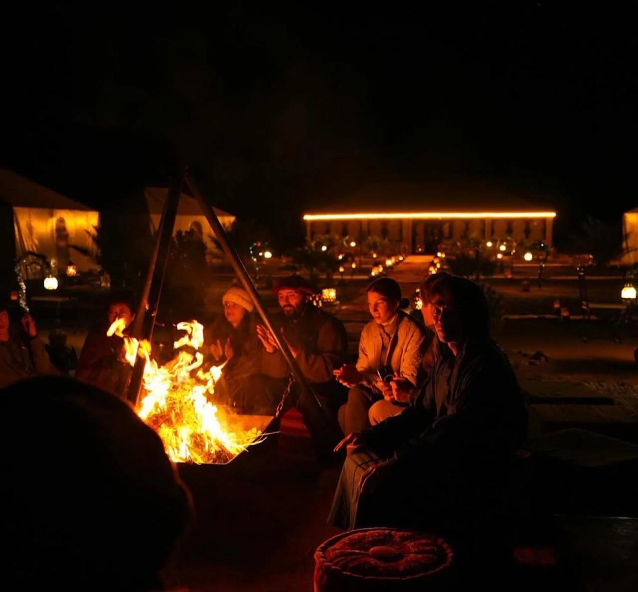 Outdoor luxury camp